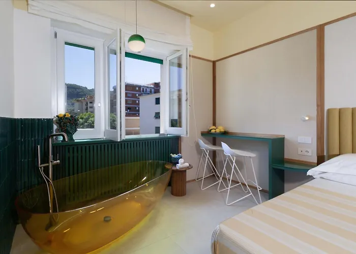 Estate4home - Casa Pina Feriehus *