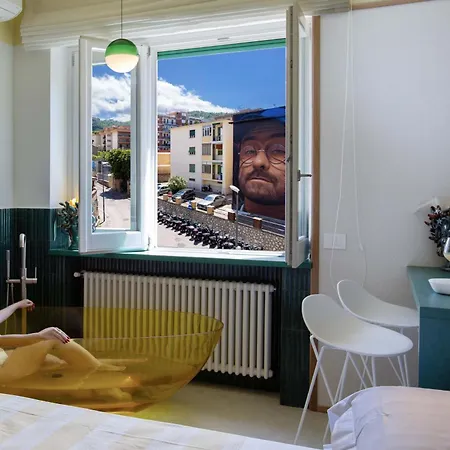 Estate4home - Casa Pina Сорренто